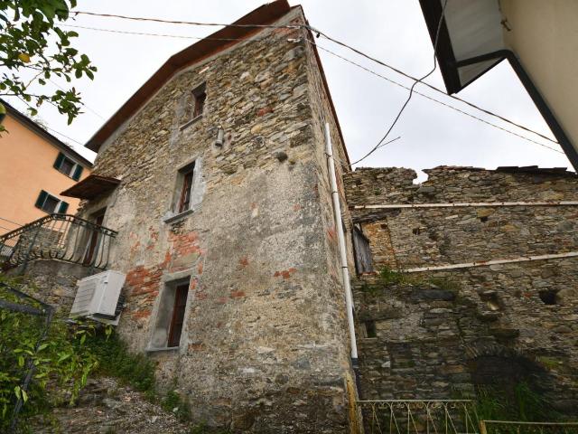 Via Annunziata 1 trilocale 100mq