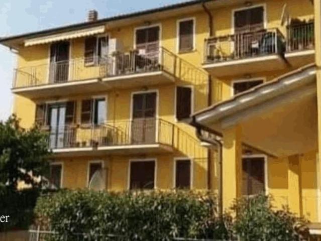 Via Abruzzo 24 trilocale 60mq
