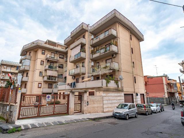 Via Acquedotto Greco 248 quadrilocale 176mq