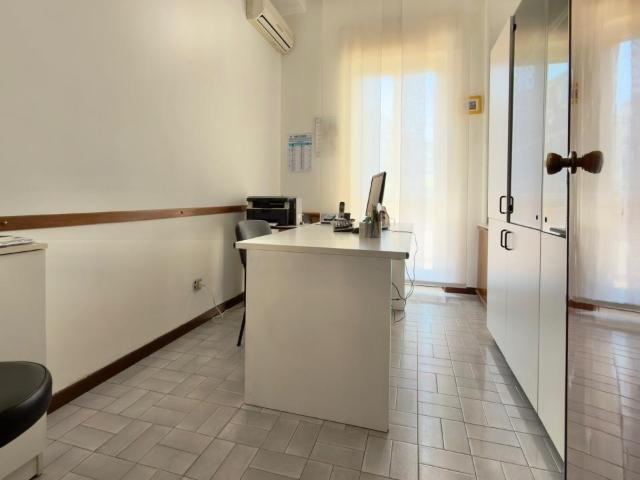 Via Agostino Bassi 8 quadrilocale 130mq