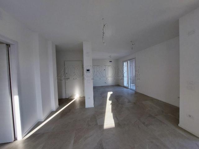via Aita trilocale 160mq