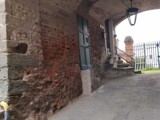 Via al Castello 7 quadrilocale 92mq