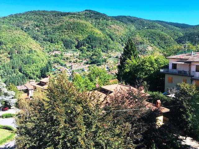 Via Alcide De Gasperi PIAN DI MELOSA quadrilocale 80mq