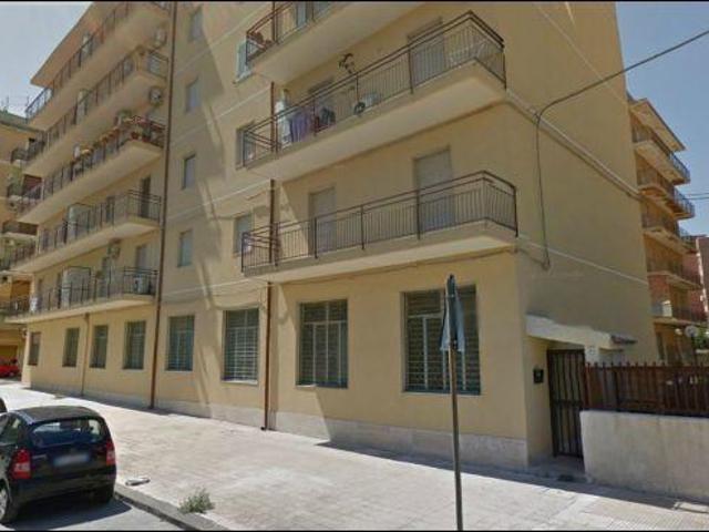 Via Alessandro Specchi 100 326 875mq