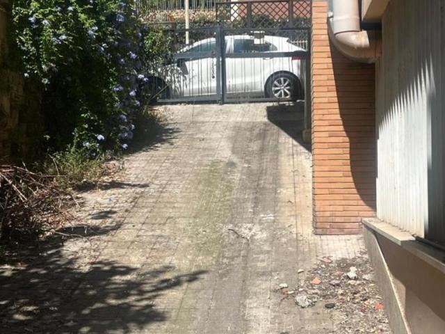 Via Alfredo Panzini 408mq