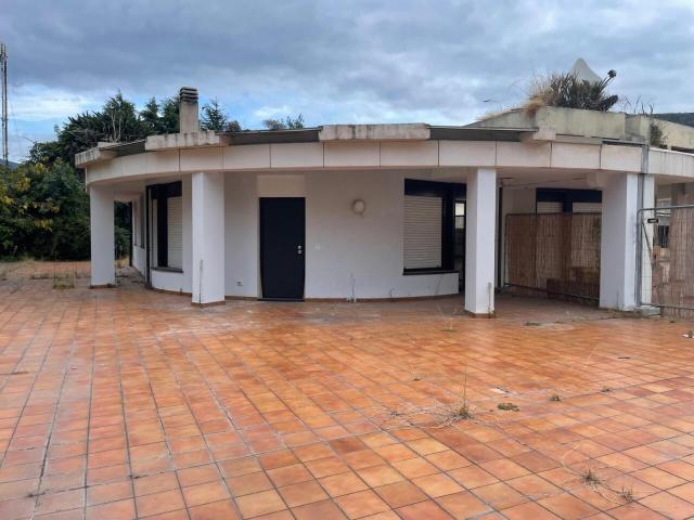 via Argine destro 3 quadrilocale 110mq