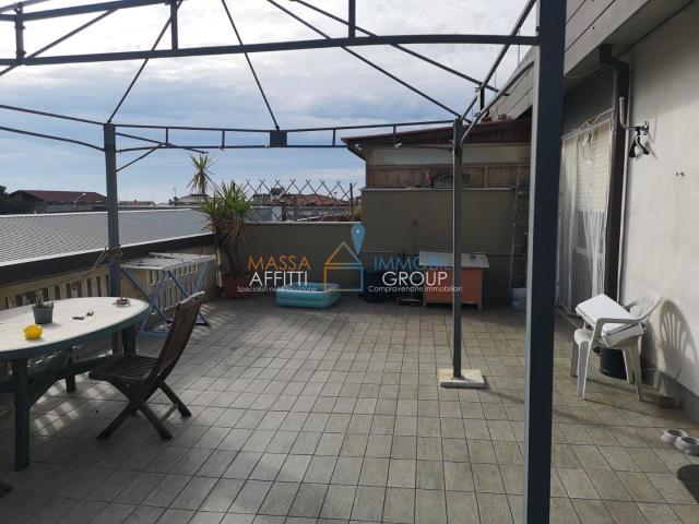 Via Argine Destro Carrione 29BIS trilocale 84mq