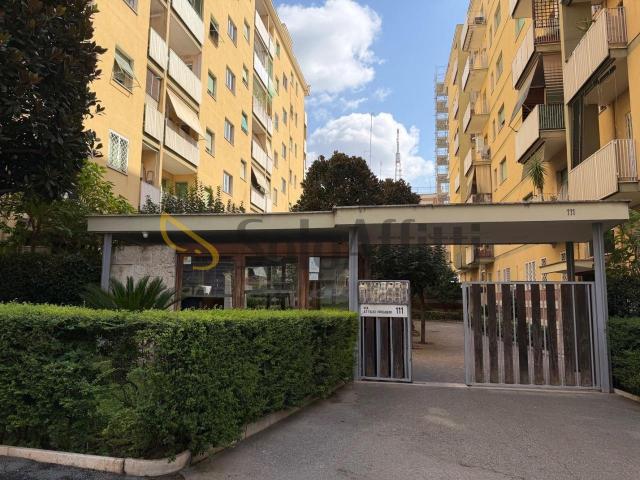 Via Attilio Friggeri 111 1225 trilocale 110mq
