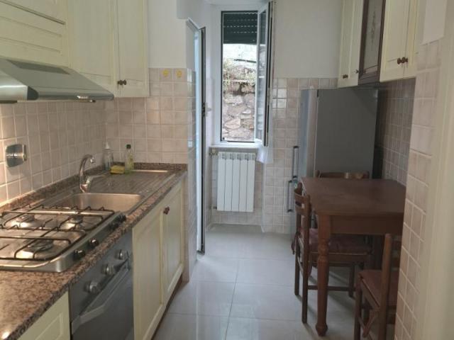 VIA AURELIA 105 6 vani 70mq