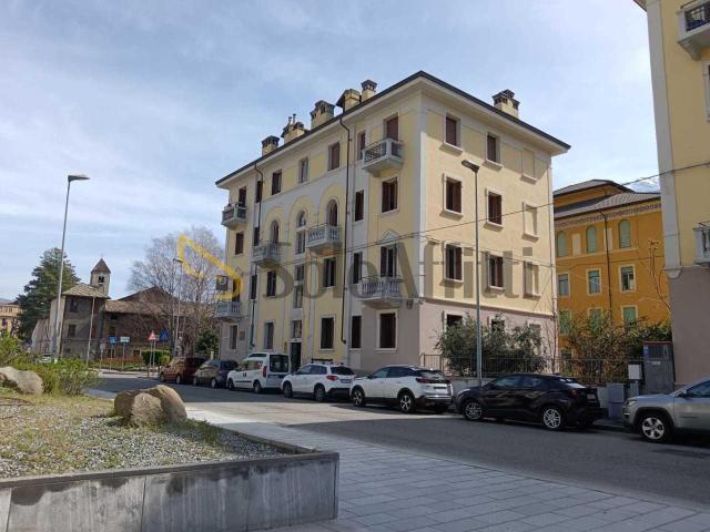 Via B. Festaz 29 quadrilocale 130mq