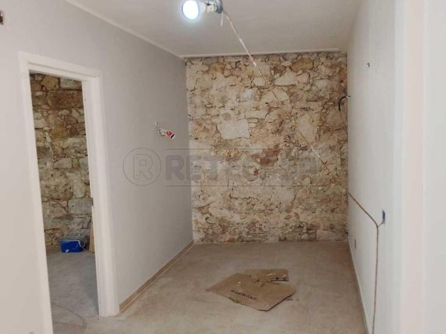 Via Bacchilide 74 quadrilocale 73mq