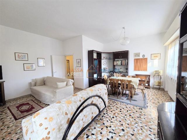 Via Bagnone 17 6 vani 120mq