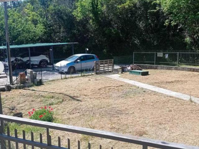 Via Barletti 7 vani 150mq