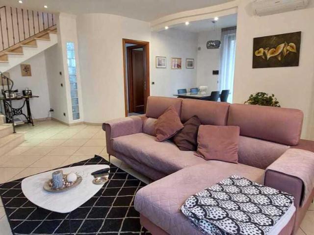via belvedere 7 vani 160mq