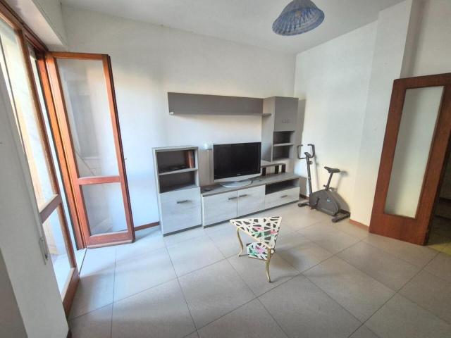 Via Bertoloni quadrilocale 77mq