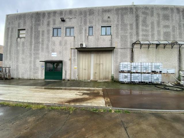 Via G. Curioni 3 monolocale 720mq