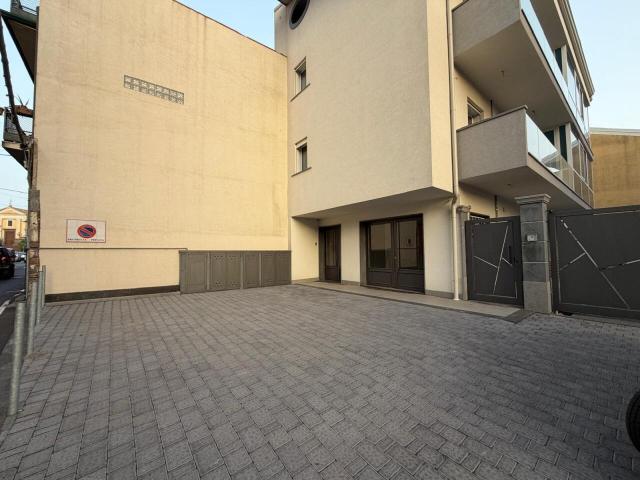 Via G. Marconi 12 monolocale 90mq