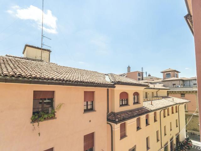 Via Goito