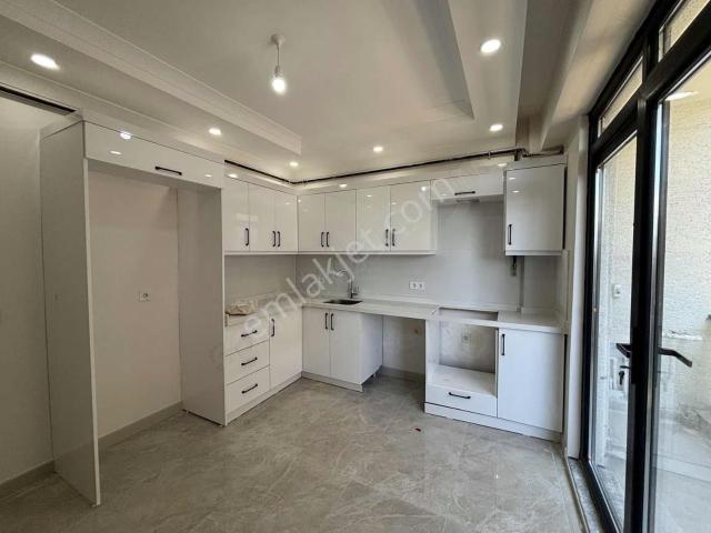Via Gayrimenkulden Modern Ve Kapalı Otoparklı 3+1 Bahçe Dubleks