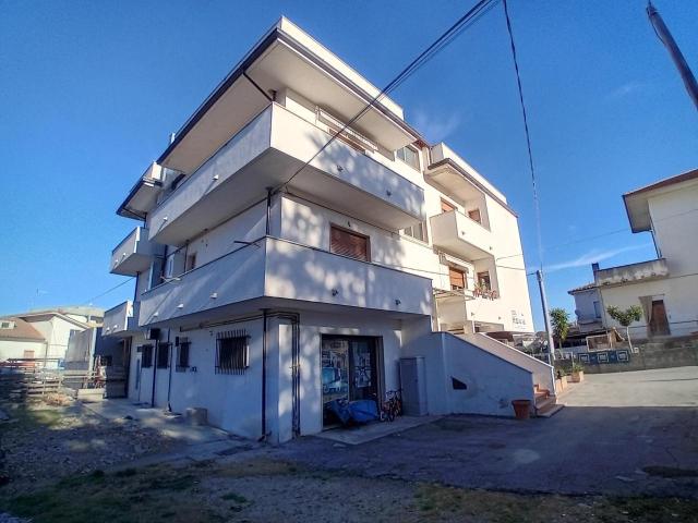 Via Gabriele D´Annunzio 43 6 vani 93mq