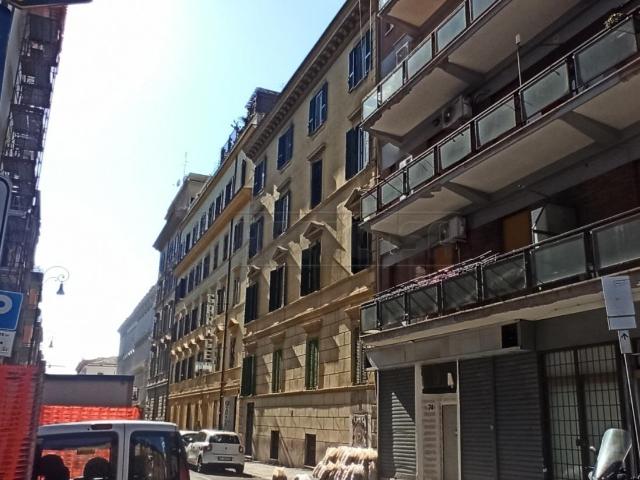 VIA GALILEI 68 5 vani 115mq