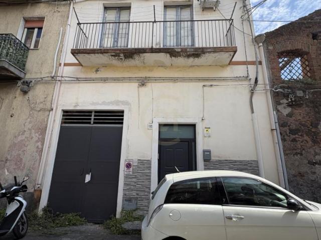 Via Galliano 117 trilocale 118mq