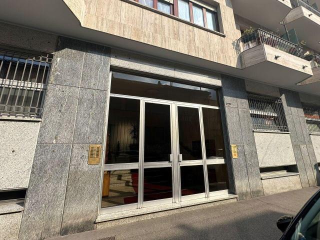 Via Giulia di Barolo 22 bilocale 50mq