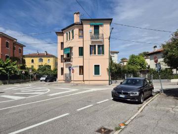 Via Giustinian