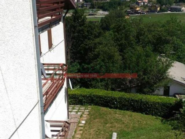 Via Giardini 98 trilocale 58mq