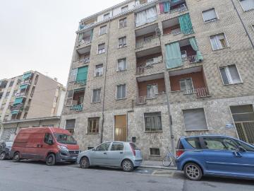 Via Gioele Solari 25 trilocale 60mq