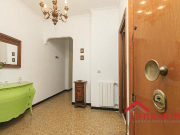 Via Giordano 96 6 vani 97mq