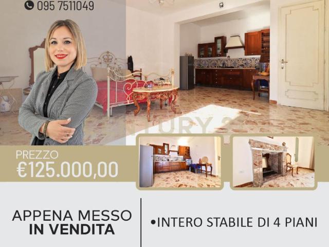Via Giovanni Badalamenti 115 6 vani 180mq