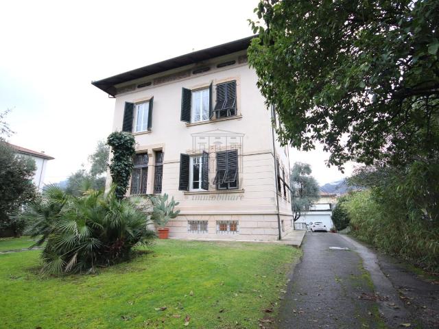 Via Ludovica 56 10 vani 330mq