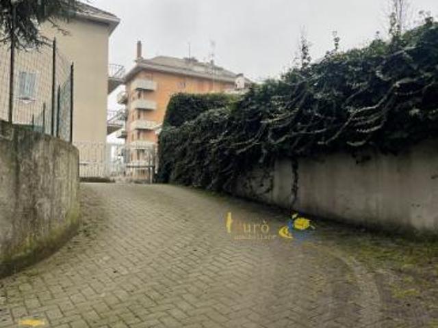 Via Giovanni XXIII 17 3 monolocale 17mq
