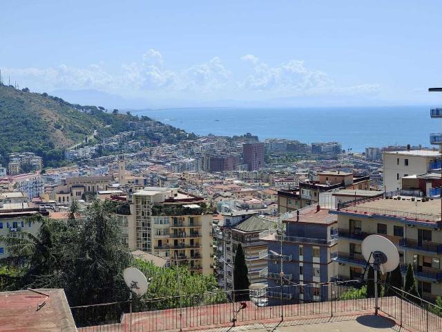Via Girolamo Seripando 4 5 vani 130mq