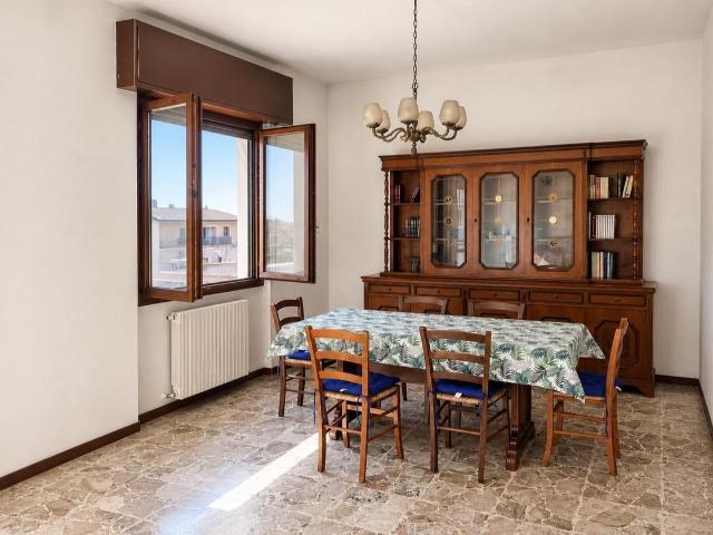 Via Grandi 11 quadrilocale 135mq