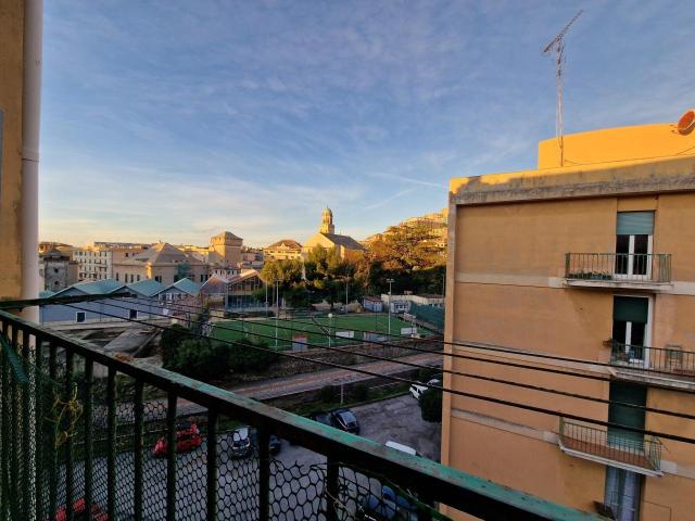 Via Guido Agosti 4A 6 vani 84mq