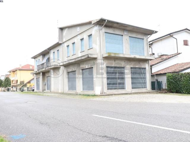 Via Guido Reni 2 quadrilocale 370mq