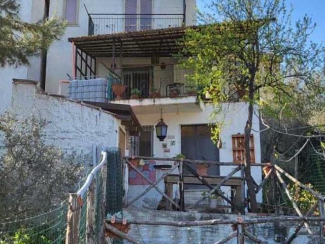 via dogali quadrilocale 150mq