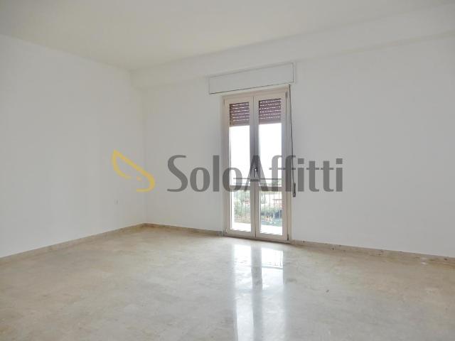Via Domenico Mottola d´Amato 13 quadrilocale 140mq