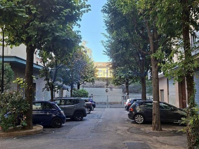 VIA DE´ BUTTIERI 674 quadrilocale 80mq