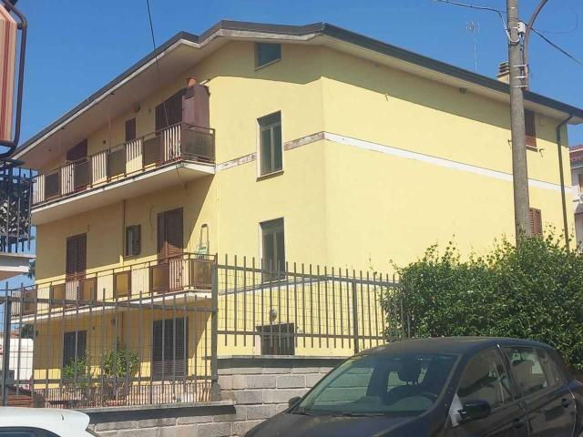 Via Degli Acquedotti quadrilocale 133mq