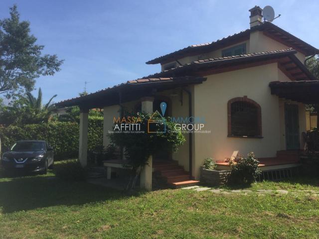 Via dei Colli 88 9 vani 220mq