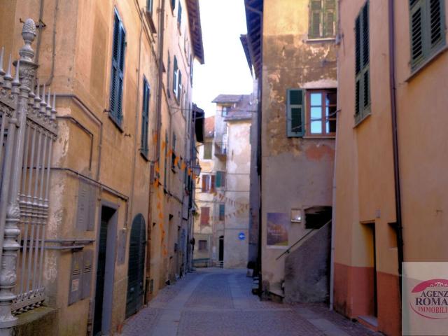 via dei perrando 3 quadrilocale 80mq