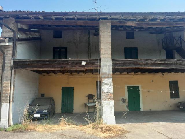 Via del Marzale snc 18 vani 550mq