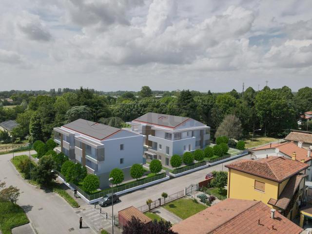 Via del Carnio 5 vani 120mq