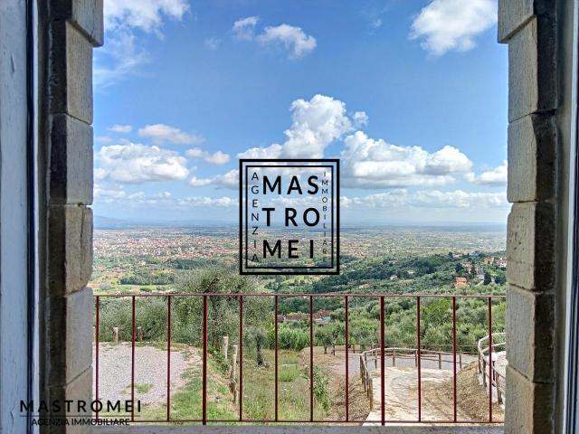 Via del Gamberaio quadrilocale 130mq