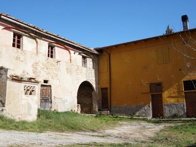 Via del Vallone 49 35 vani 1300mq