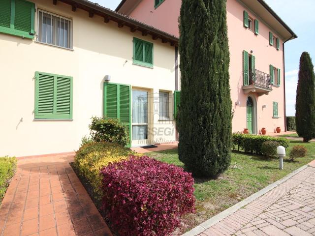 Via della Collegiata 3 quadrilocale 70mq