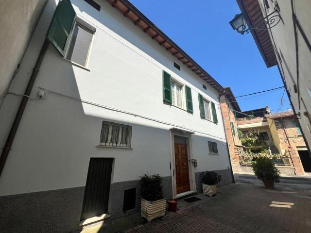via della falce 12 quadrilocale 240mq